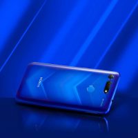 Honor View 20