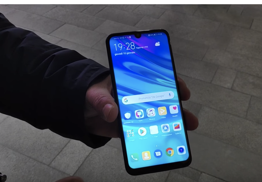 huawei P smart 2019 anteprima