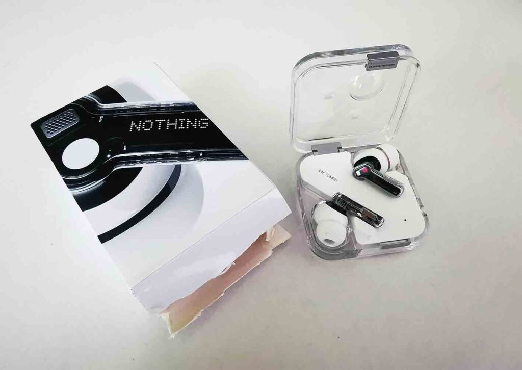 Nothing Ear (2)